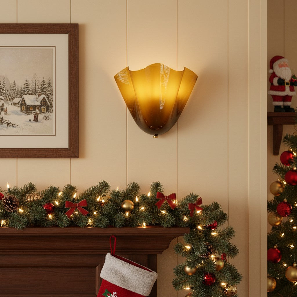 
Musa Hand-Blown Glass Wall Lamp
