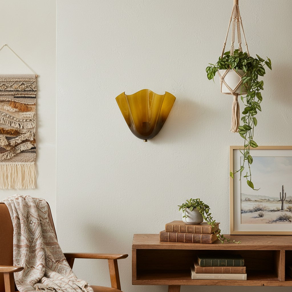 
Musa Hand-Blown Glass Wall Lamp